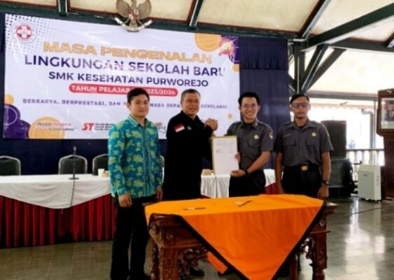 Hari Pertama MPLS, Siswa SMK Kesehatan Purworejo Dibekali Sosialisasi Pentingnya Bela Negara
