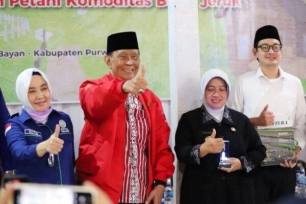 Wabup Yuli Hastuti Ingin Kembalikan Kejayaan Jeruk Bayan
