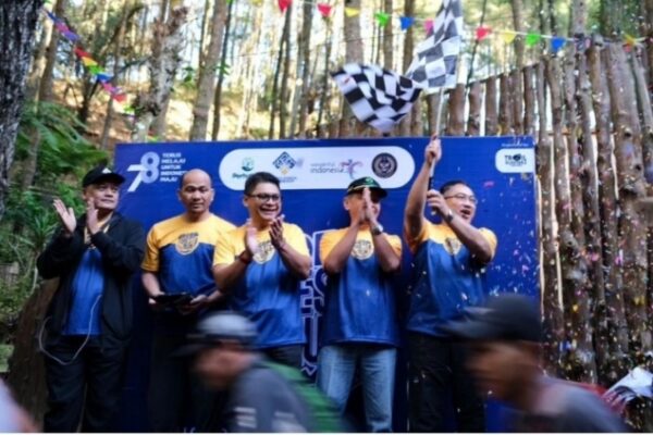Diikuti 450 Peserta, Puluhan Pelari Mancanegara Turut Sukseskan BOB Forest Run