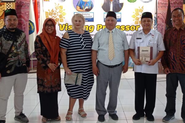 Kerjasama Universitas Muhamadiyah Purworejo dan NSPU Rusia Gandeng SMAN 3, Kenalkan Sistem Pendidikan di Indonesia