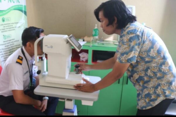 Tingkatkan Kesehatan dan Keselamatan Perjalanan Kereta Api, Ribuan Pegawai KAI Daop 5 Lakukan MCU