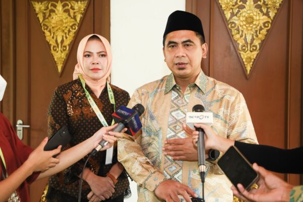 Soal Pansus Pemakzulan Bupati Pati, Wagub Jateng Minta Sudewo tetap ke Kantor agar Pemerintahan tetap Berjalan