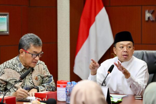 Kunjungan ke Kaltim, Menteri ATR/BPN Bahas Sertipikasi Tanah Wakaf dan Rumah Ibadah