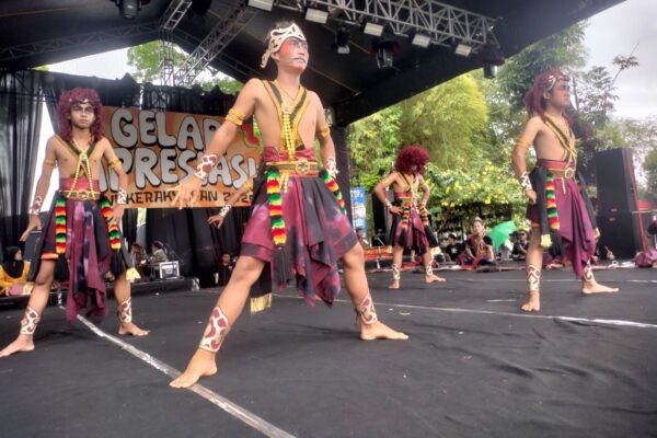 DPRD Apresiasi Seni Kerakyatan Purworejo, Ratusan Seniman 16 Kecamatan Diberi Panggung